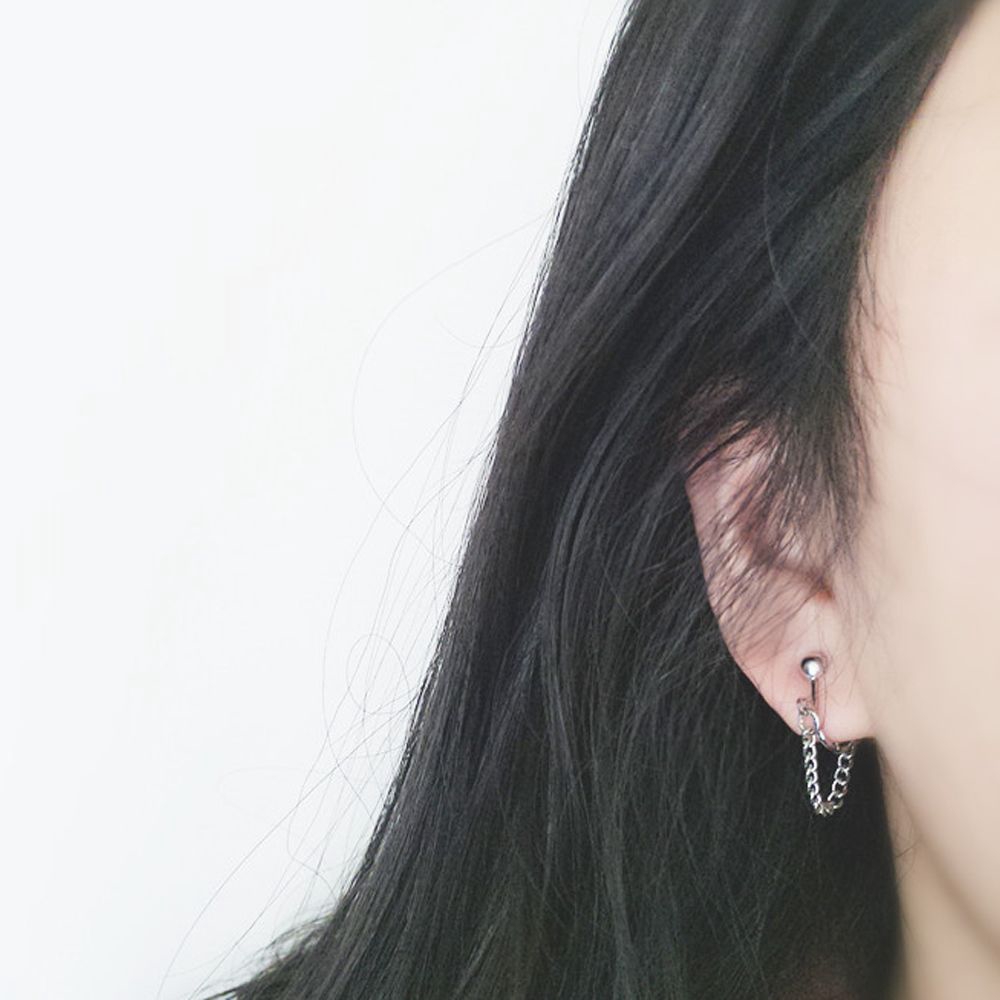 Khuyên tai ngôi sao thiết kế đơn giản