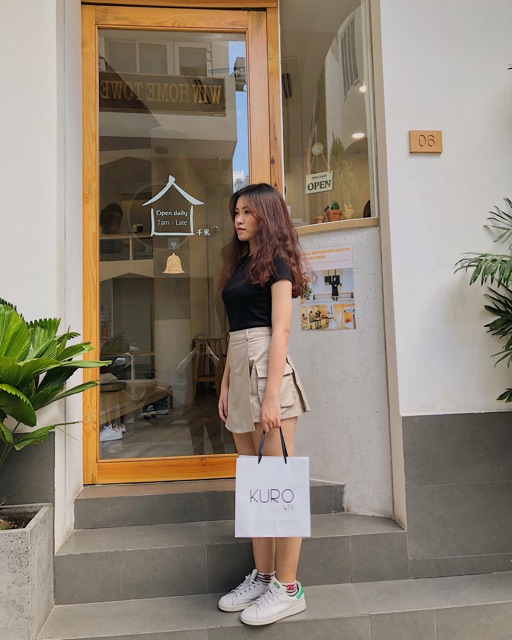 Quần váy túi hộp màu kem (S/M/L) | BigBuy360 - bigbuy360.vn