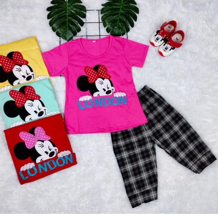 Gối Ôm Hình Chuột Mickey Đáng Yêu Cho Bé 1-5 Tuổi