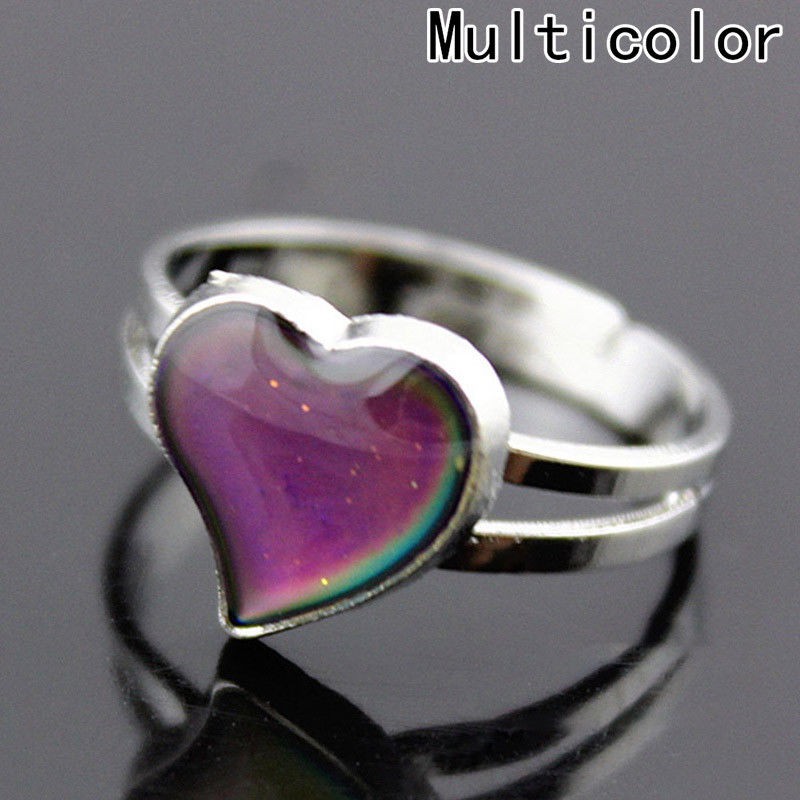 Nhẫn đeo ngón tay mặt hình trái tim thay đổi màu theo tâm trạng