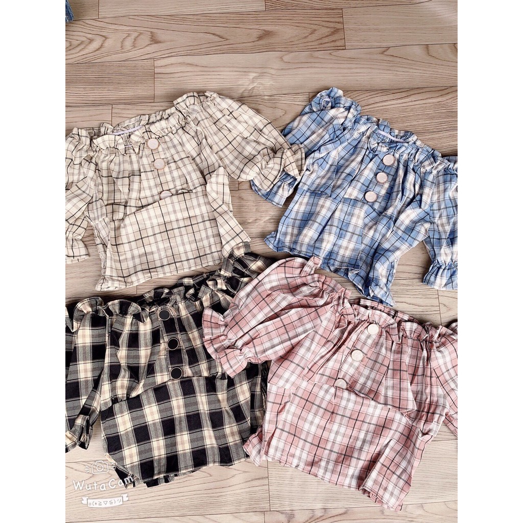 Áo croptop bẹt vai kẻ caro