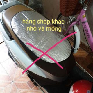 Tấm che yên xe máy/xe điện