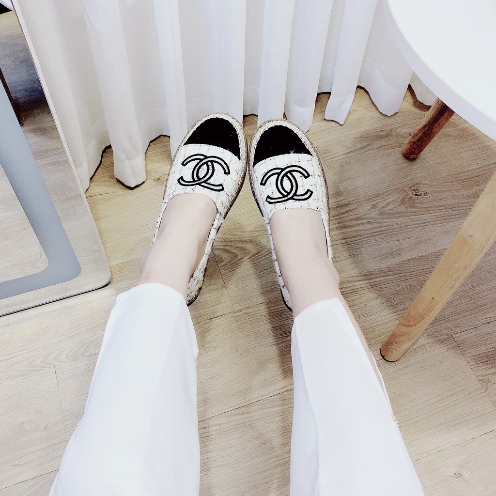 Giày lười vải nữ màu trắng đẹp giá rẻ đế cao su đi êm chân - Hàng loại 1 - GL35