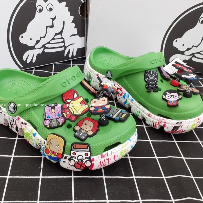 Dép sục  Cross màu xanh đế vảy sơn đủ size 35 đến 42 cho nam và nữ, tặng 12 sticker gắn dép kèm hộp