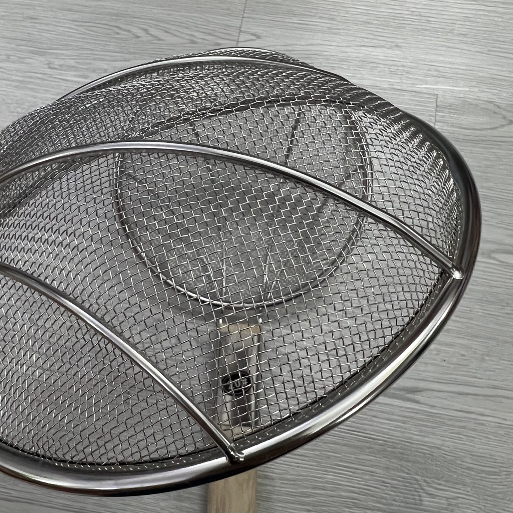 Vợt lưới vớt thức ăn inox cán gỗ đường kính 20cm Cao Cấp - Gia dụng bếp