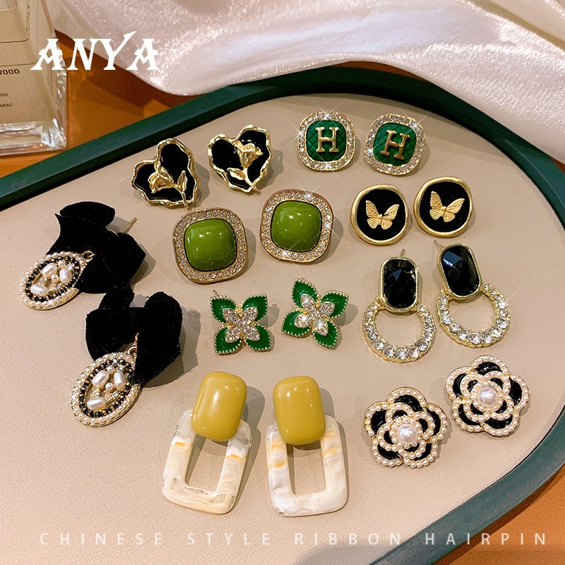 Đôi Khuyên Tai Ngọc Trai Thời Trang Hàn Quốc Năm 2023 Dành Cho Nữ