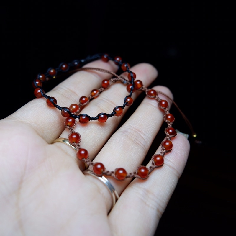 [Redagate,Mossagate,Howlite]