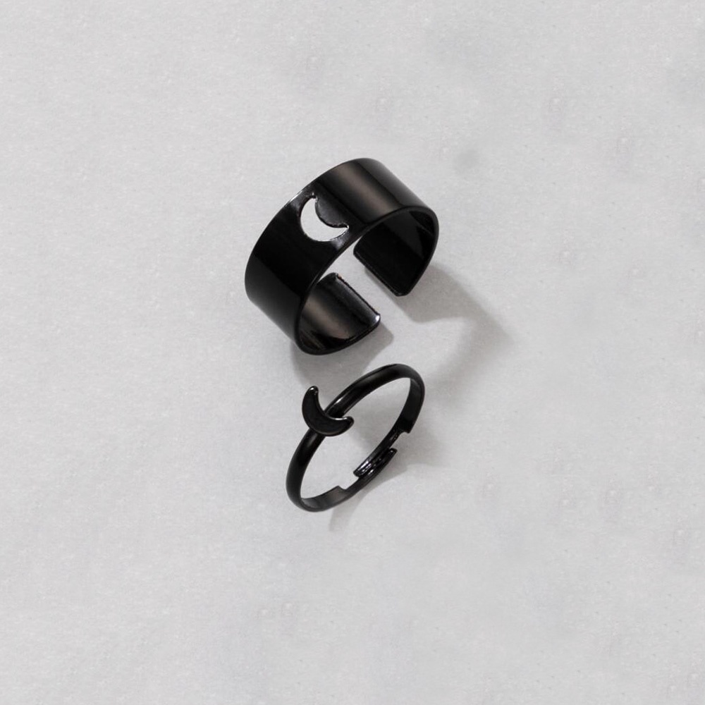 Set 2 Nhẫn Hình Bướm/Ngôi Sao/Mặt Trăng/Trái Tim Màu Đen Phong Cách Gothic Dành Cho Nữ