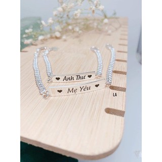 Lắc tay khắc tên xi vàng cho bé