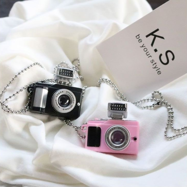 INS Hip Hop Harajuku Style Personality Necklace Retro SLR Camera Pendant Sweater Accessories