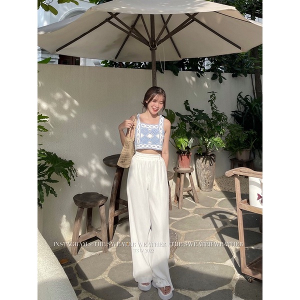 Áo hai dây len móc thêu hình dáng croptop the.sweaterweather TSW