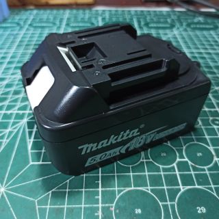 pin makita 5s 18V