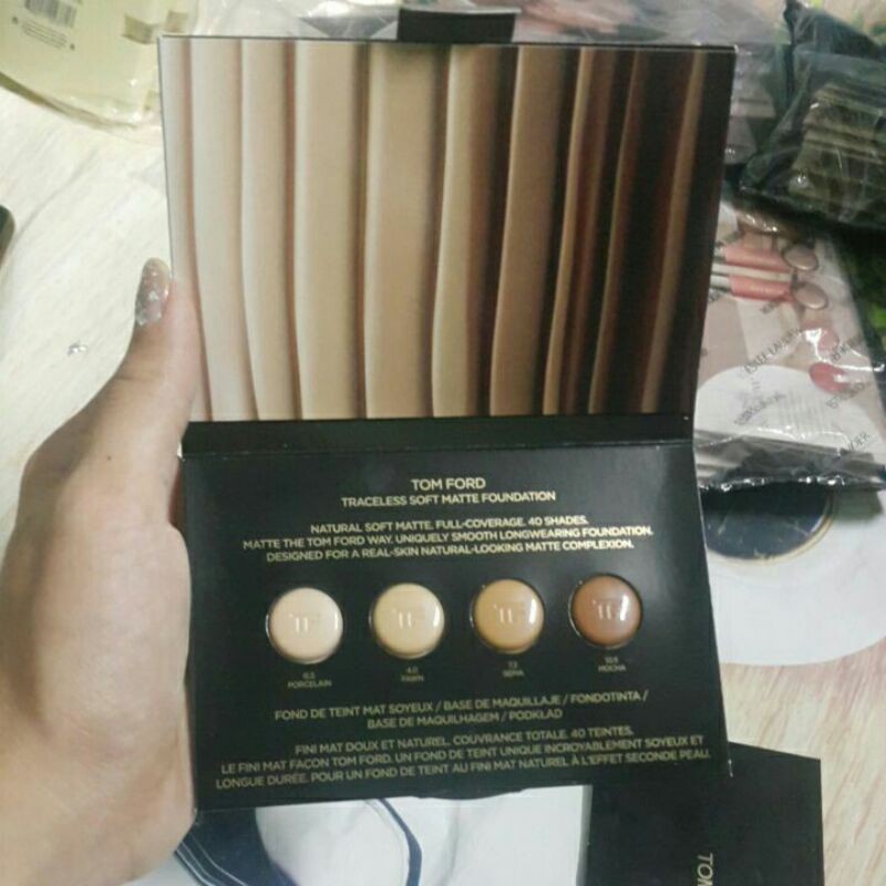 Sample kem nền dùng thử Tomford | BigBuy360 - bigbuy360.vn