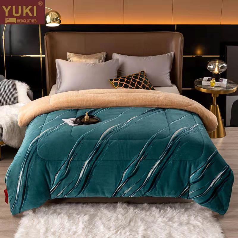Chăn Nỉ Lông Cừu YUKI Siêu Ấm [Chính Hãng] Mền YUKI Dày Mịn, Kèm Túi Xách, Kích Thước 2mx2m3, Nặng 4kg - Hàng Xuất Nhật