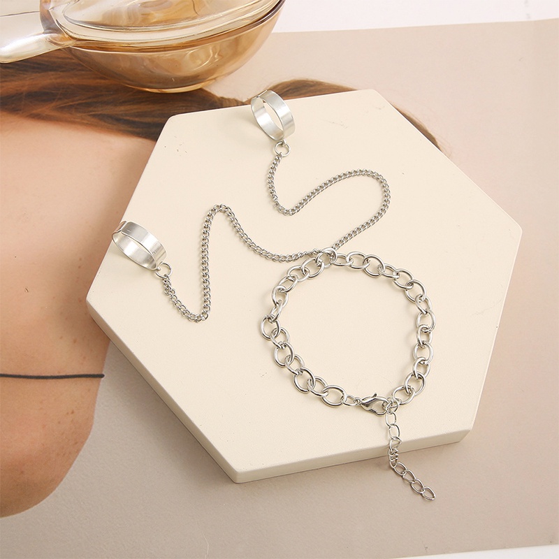 Bộ Nhẫn Và Vòng Tay Kim Loại Thời Trang Cho Nữ timetunnel