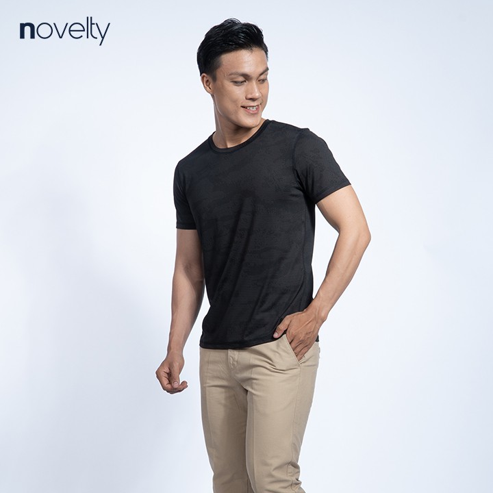 Áo thun nam cổ tròn Novelty in họa tiết rằn ri 190203N