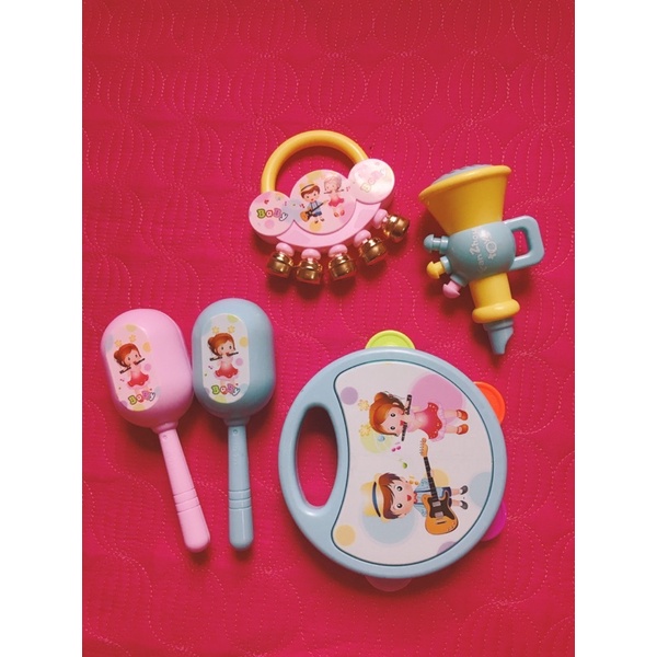Set 5 món xúc xắc cho bé