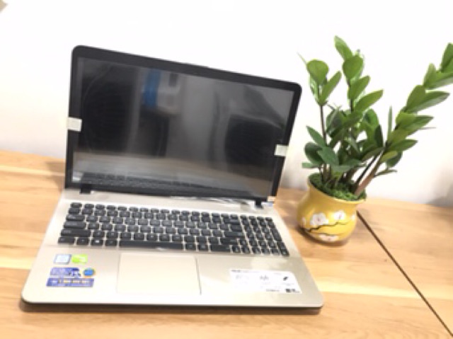 Asus x541 i5 6200u 4gb 1000gb vga | BigBuy360 - bigbuy360.vn
