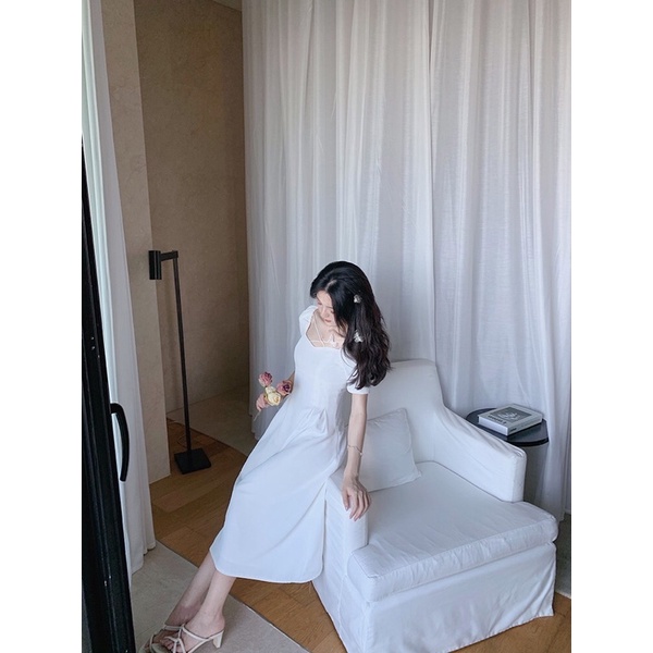 Đầm Váy Trắng Chéo Dây Ngực Xếp Li Eo Tôn Lên Form Siêu Xinh Mặc Đi Tiệc Đi Chơi
