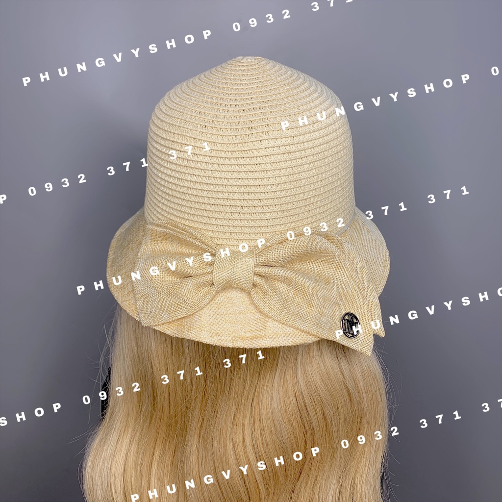 Mũ cói che nắng nhẹ thoáng mát VÀNH NHỎ VỪA NƠ LỆCH CÓ ĐÍNH LOGO CHỮ M TRÒN- nón đi biển che nắng