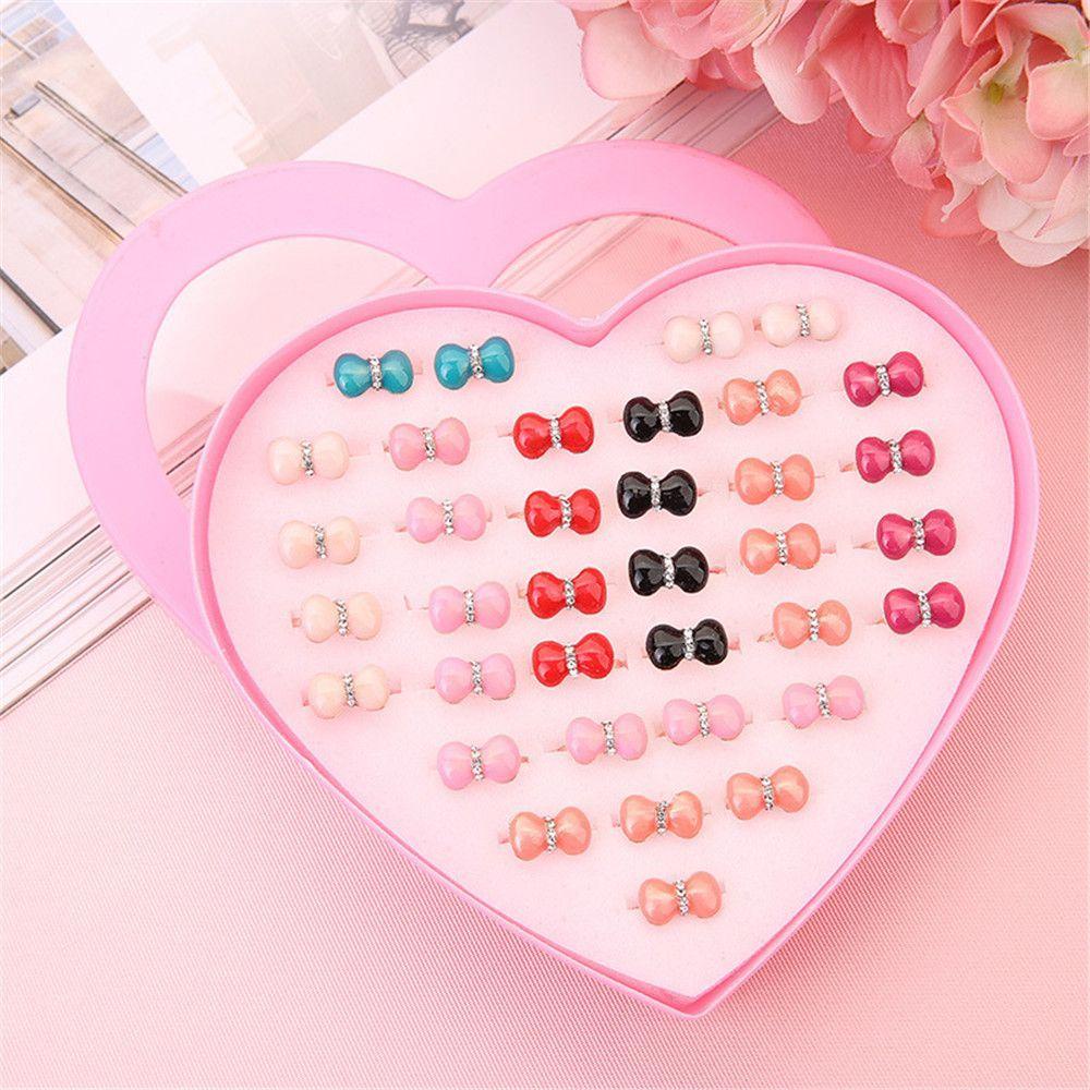 Hộp Đựng Nhẫn Hình Trái Tim Màu Hồng Siêu Bền Tiện Dụng