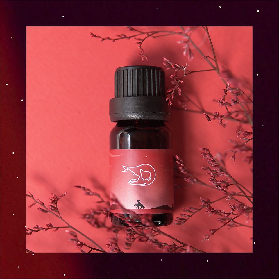 Nước hoa vùng kín nữ chính hãng Cuddle Blossom Eau De Parfum chai 10ml thơm lâu - LOLI & THE WOLF | BigBuy360 - bigbuy360.vn