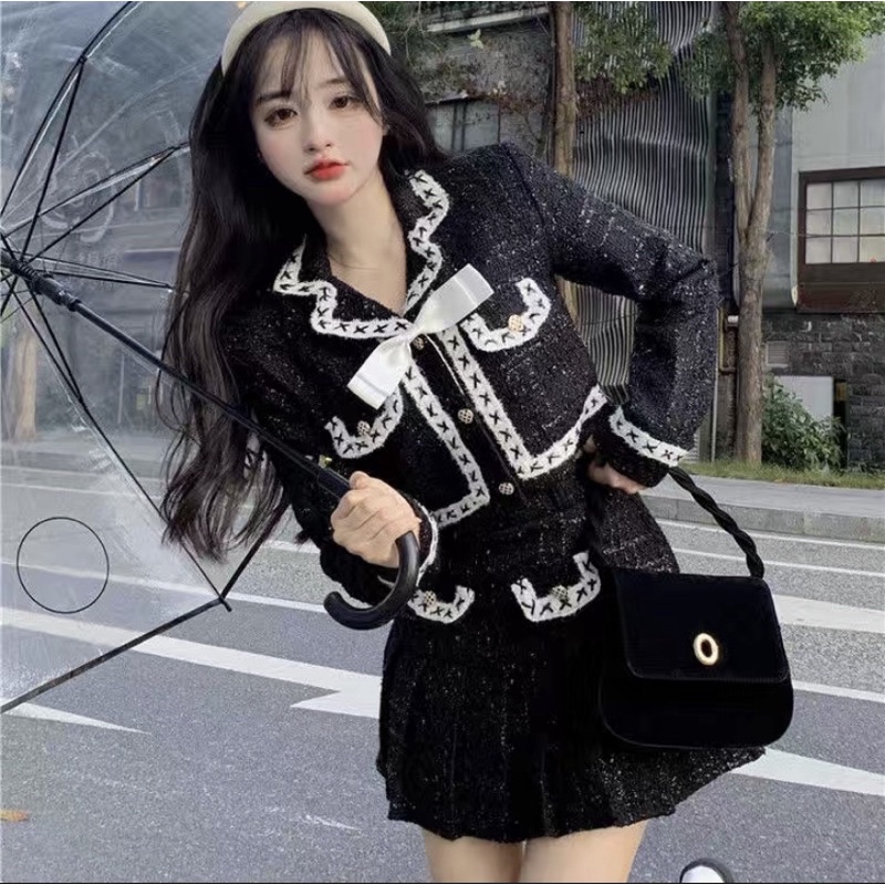 Set áo dạ tweed kèm chân váy phong cách tiểu thư màu đen dành cho nữ