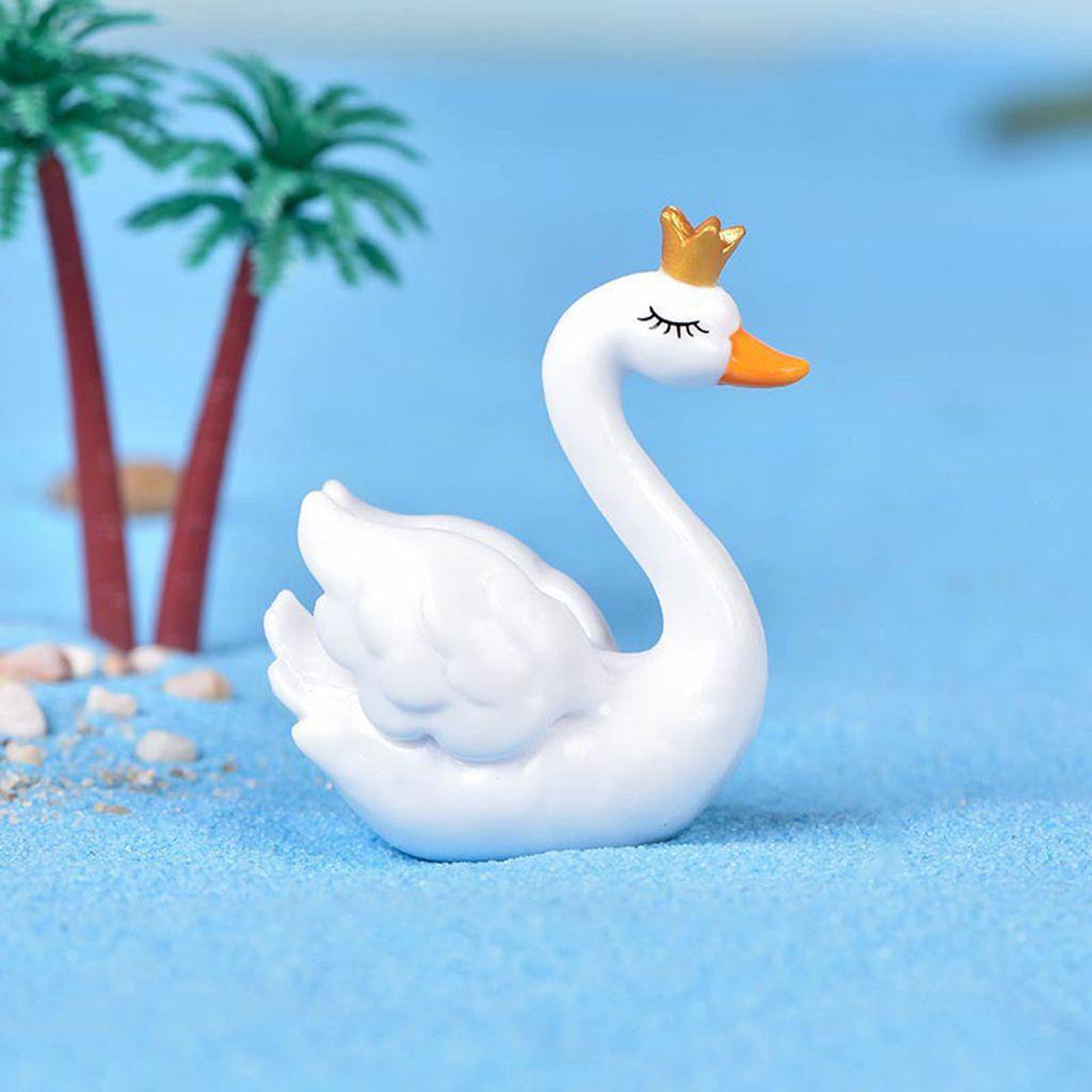 Đồ trang trí Thiên Nga Đội Vương Miện Tinh Tế Dùng Trang Trí Tiểu Cảnh / Nhà Búp Bê