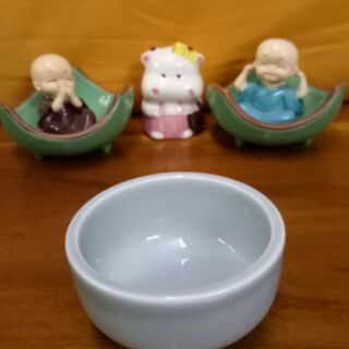 Chén nước chấm nhỏ