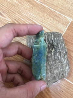 Aquamarin tự nhiên