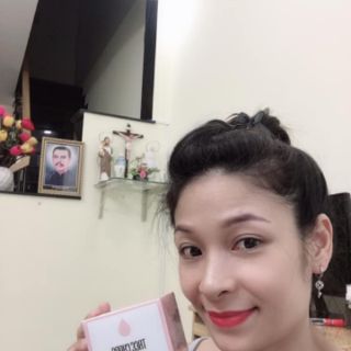 KEM DƯỠNG VÀ MAKE UP TREE CHADA