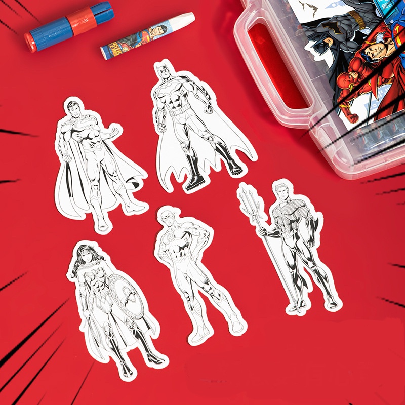 Bút sáp dầu Deli hình siêu nhân - 12/24 màu - 1 hộp - HE801