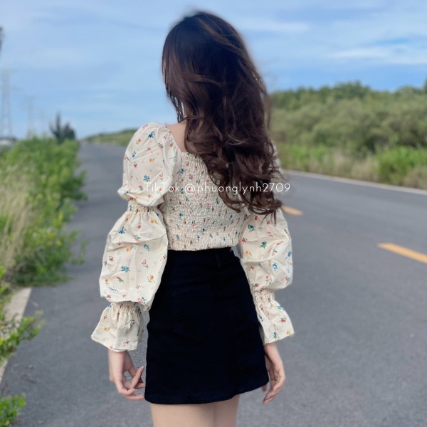 Áo kiểu hoa nhí , áo bẹt vai tay bồng , chân váy kèm đai co giãn PLA72