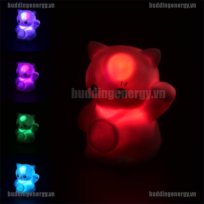 Đèn LED ngủ hình con mèo đổi màu độc đáo trang trí nội thất