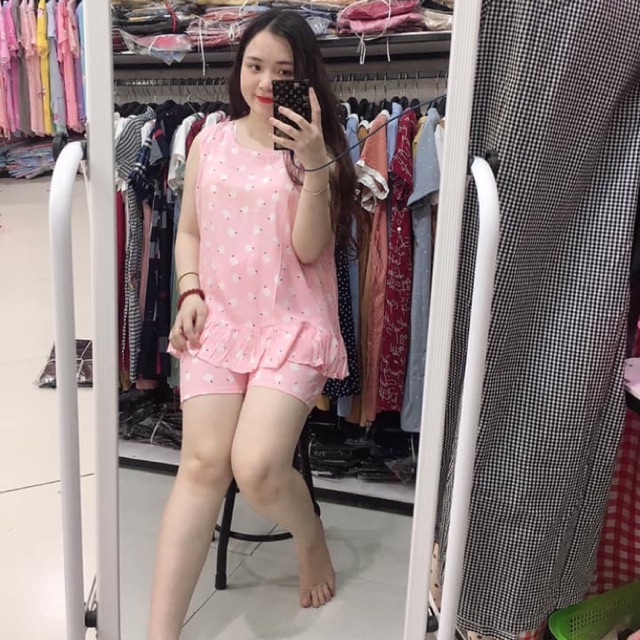 Bộ lanh đùi bầu