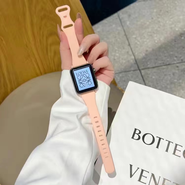 Dây Đeo Tay Bằng Silicone Thoáng Khí 2022 Cho Apple Watch 49mm 41mm 45mm 44mm 40mm 42mm 38mm 44mm i-Watch ultra 7 6 5 4 3 2 1 se