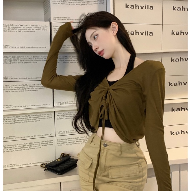 QKOOLE  Set Áo Croptop Tay Dài Trễ Vai + Áo Sát Nách Phong Cách Hàn Quốc