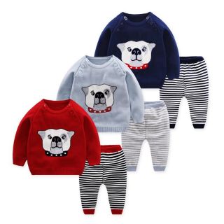 Bộ len hàng quảng châu cực đẹp bao mịn bao không xù luôn nhé😘😘 size từ 73 đến 90 có 3 mầu như hình nhé😘😘chất cực đẹp