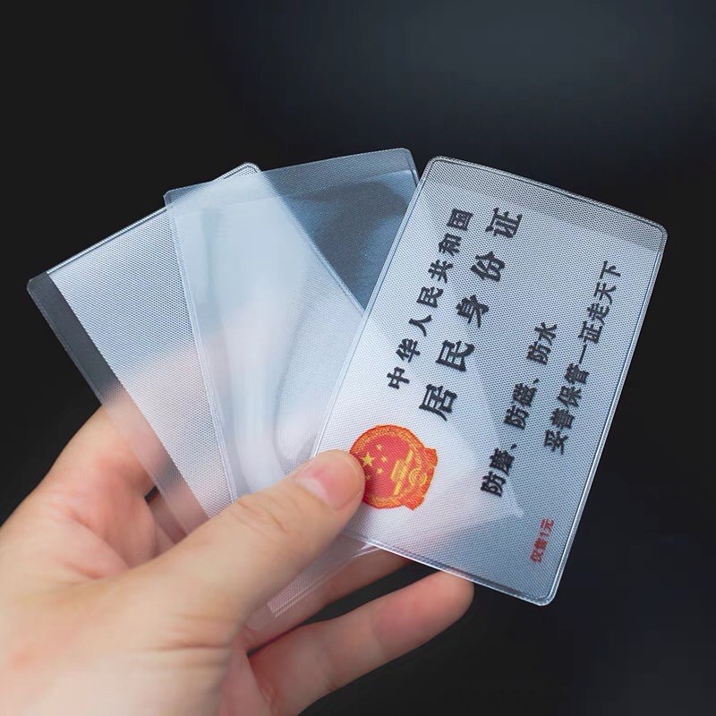 combo 100c Bọc thẻ căn cước chứng minh nhân dân túi bọc thẻ  bằng nhựa trong suốt  - Kích thước sản phẩm : 4.8cm x 9.7cm