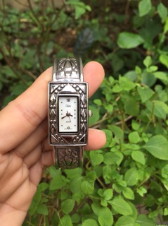 Đồng hồ nữ secondhand Nhật