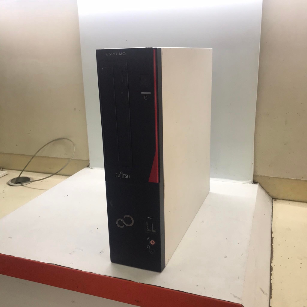 Fujitsu D551 | Esprimo D551 Gx – FZLMQM