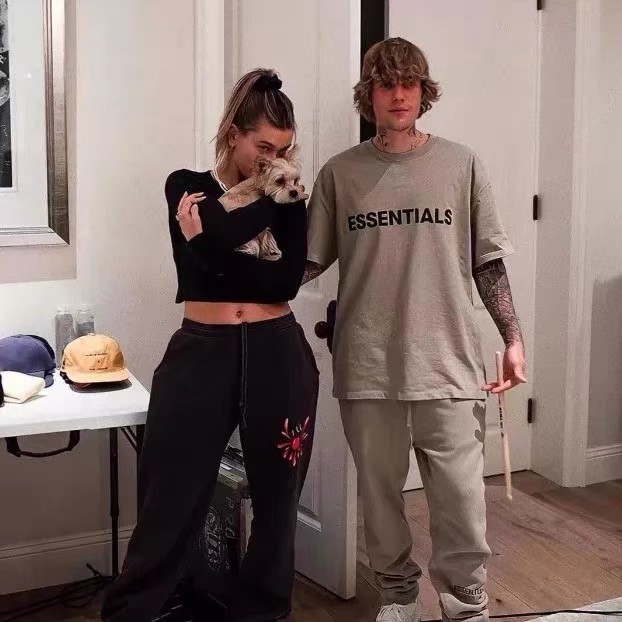 Áo thun tay lỡ Essentials chữ in nổi xám ghi , áo thun nam nữ unisex,Cocmer_vn | BigBuy360 - bigbuy360.vn