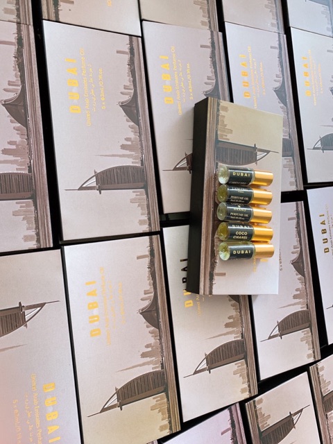 Set nước hoa mini Dubai, 5 mùi 15ml, dạng lăn, hàng chuẩn. | BigBuy360 - bigbuy360.vn