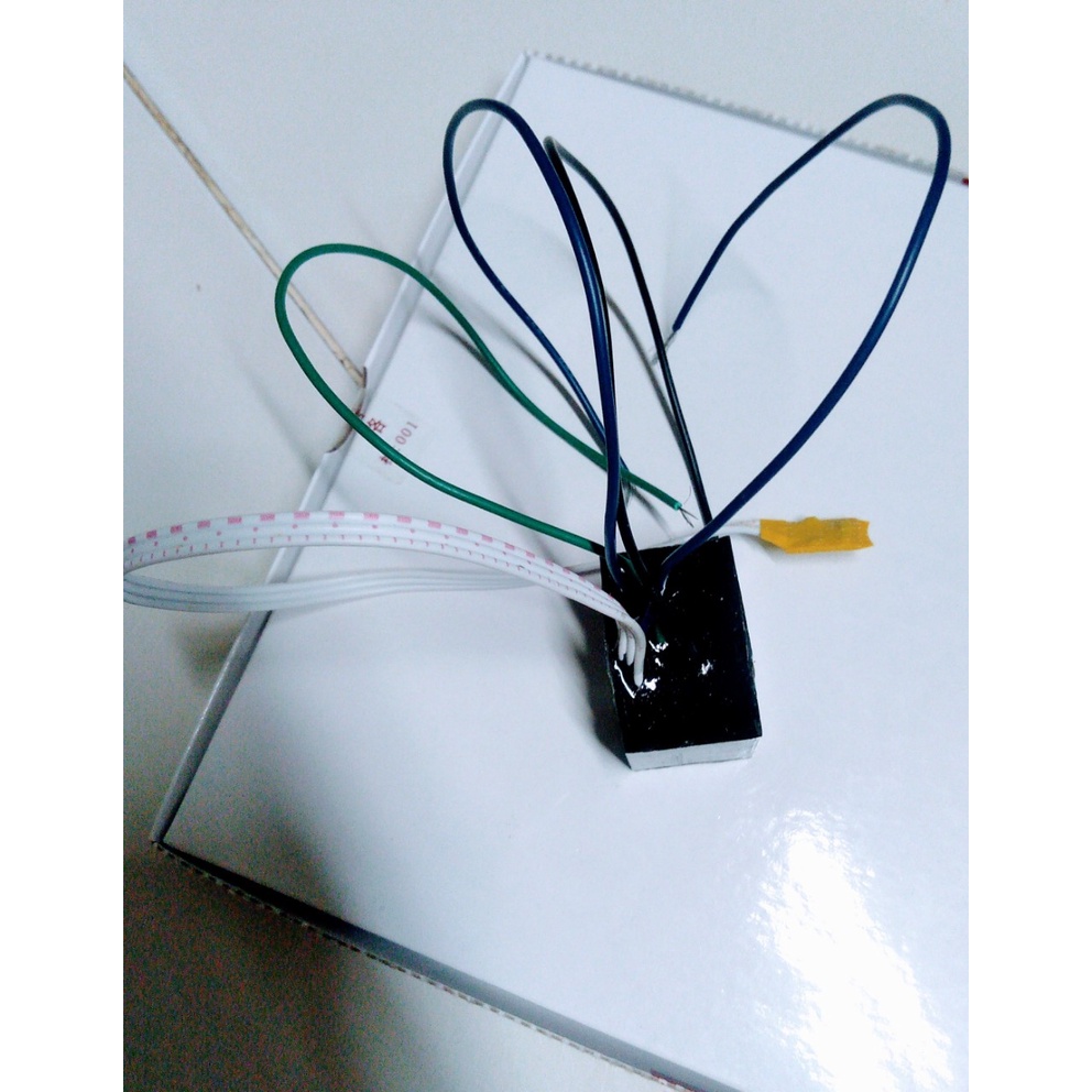 Nút nhấn cảm biến chạm tay xuyên thấu