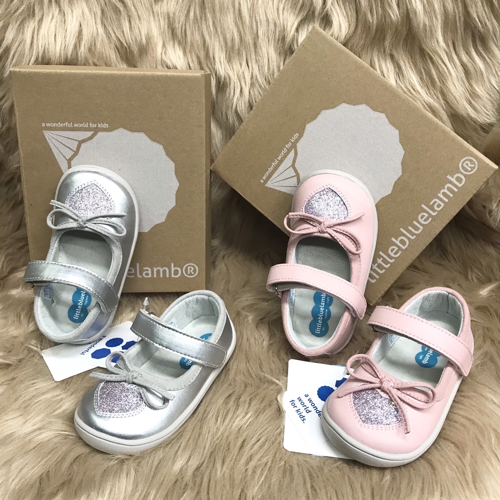 Giày bé gái, giày tập đi bé gái từ 6-24 tháng, chất liệu da bê cao cấp- thương hiệu Little bluelamb- BB2211037 thumbnail
