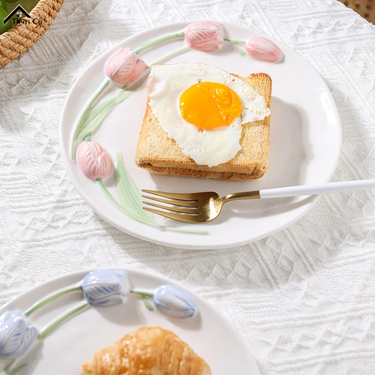 Bộ bát đĩa gốm sứ dập nổi ba chiều hình hoa Tulip phong cách cổ điển Tiệm Cô tít