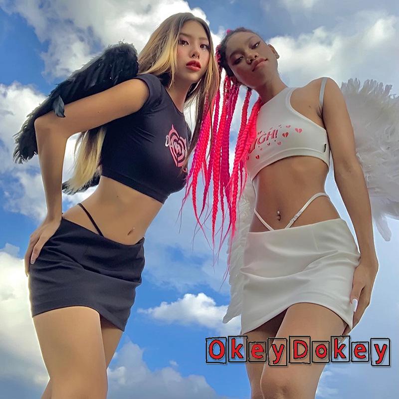 Chân Váy Mini Lưng Cao Màu Trắng Đen Phối Quần Lót Lọt Khe Y2K Dễ Thương