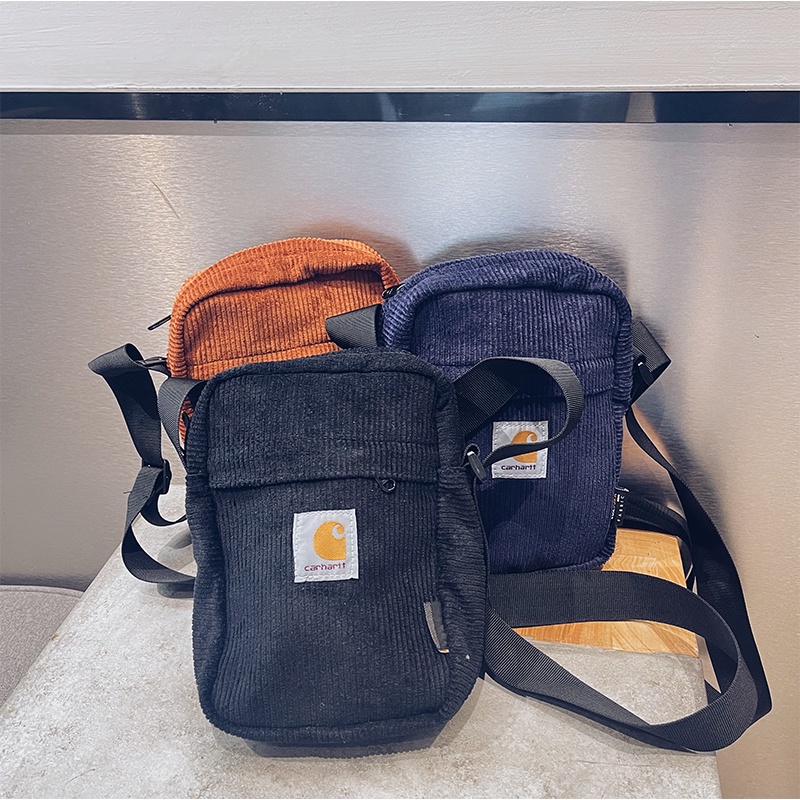 Túi đeo chéo Carhartt thời trang sáng tạo cho nam