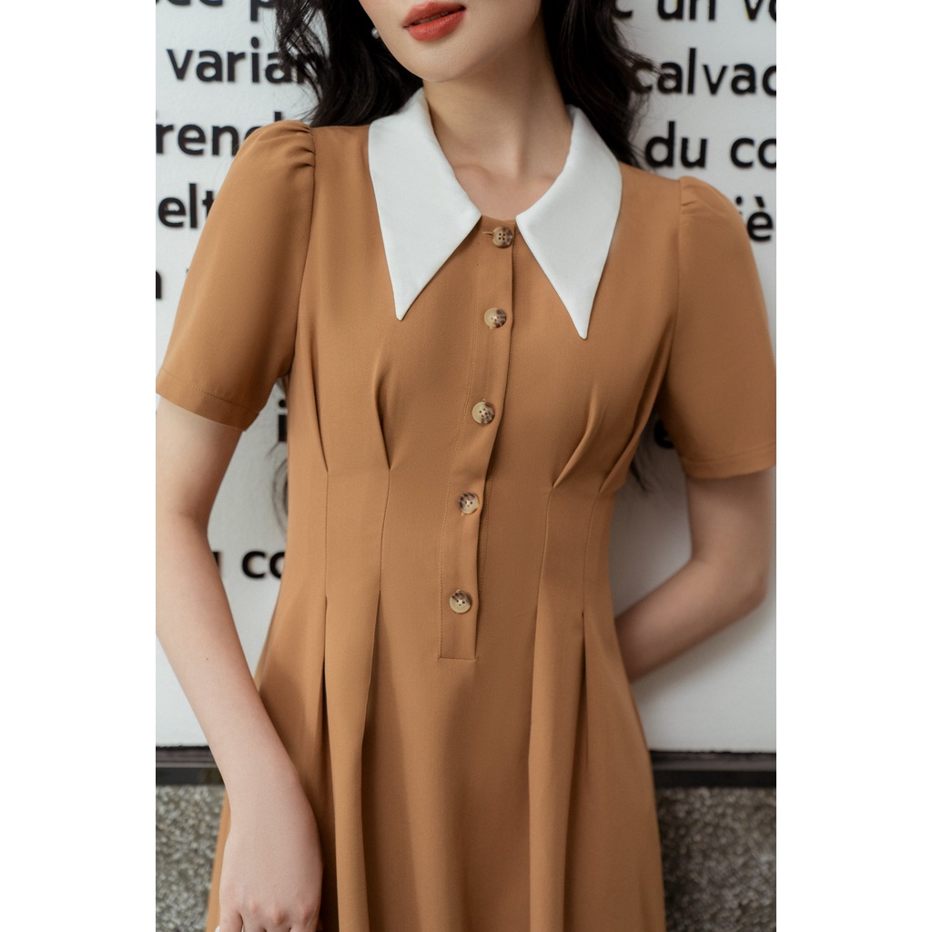 Váy cổ sen nhọn chiết ly  TIINSTORE VHN588