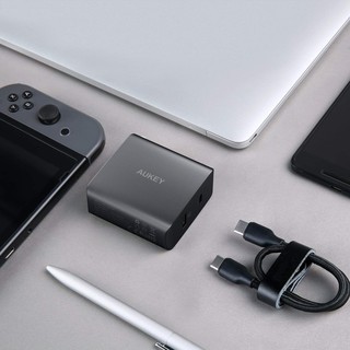 Adapter Sạc 2 Cổng 30W Aukey PA-Y11